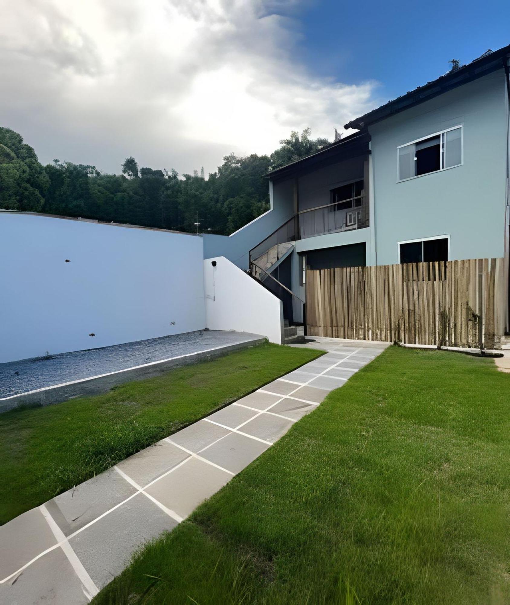 Linda Casa C/ Vista Pro Mar Na Praia Grande Em Parati Esterno foto